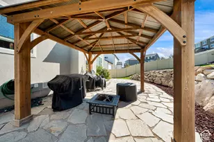 3193 S Deer Mdw Dr, Saratoga Springs, UT 84045 - Photo 4