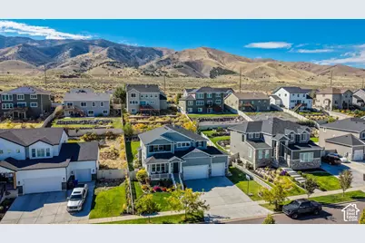 3193 S Deer Meadow Dr, Saratoga Springs, UT 84045 - Photo 54
