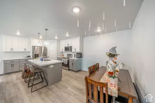 1642 N 160 E, Orem, UT 84057 - Photo 16