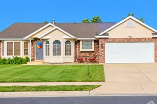 1643 Lewis and Clark Dr, Centerville, UT 84014 - Photo 1
