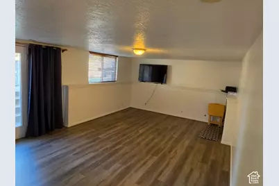 1643 Lewis and Clark Dr, Centerville, UT 84014 - Photo 22