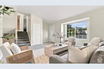 102 E 1150 N, Layton, UT 84041 - Photo 4