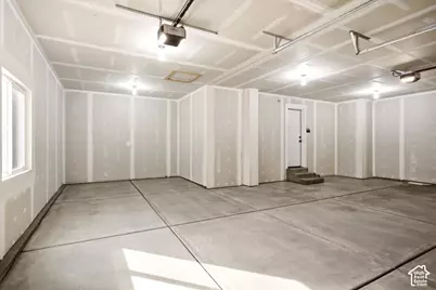 1029 N 2900 E, Layton, UT 84040 - Photo 32