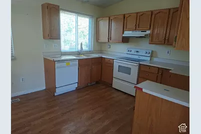 2091 N 550 E, Harrisville, UT 84414 - Photo 6