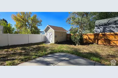 2091 N 550 E, Harrisville, UT 84414 - Photo 16