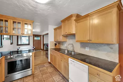 1253 E Sherman Ave, Salt Lake City, UT 84105 - Photo 8