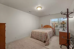 473 E Green Haven Dr E, Midvale, UT 84047 - Photo 28