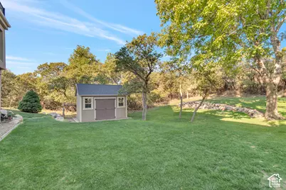 611 E 900 N, Kaysville, UT 84037 - Photo 46