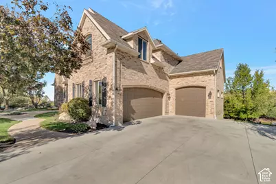 611 E 900 N, Kaysville, UT 84037 - Photo 2