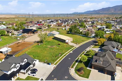 1695 N Olsen Way W #802, West Bountiful, UT 84087 - Photo 4
