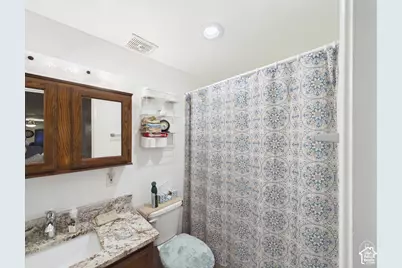 352 W 1115 N, Sunset, UT 84015 - Photo 16