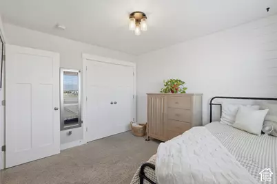 504 S Lake View Dr, Vineyard, UT 84059 - Photo 20