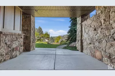 2459 E 8300 S, South Weber, UT 84405 - Photo 96