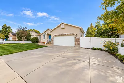 5056 W Van Cott Peak Dr, Riverton, UT 84096 - Photo 2