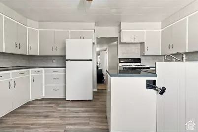 83 S 100 E, Levan, UT 84639 - Photo 22