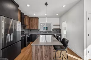 765 N 400 W, Salt Lake City, UT 84103 - Photo 8