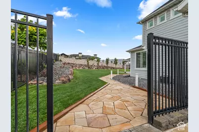 14378 S Herriman View Way W, Herriman, UT 84096 - Photo 40
