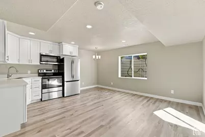 7468 S Moro Rock Ln W, West Jordan, UT 84084 - Photo 32