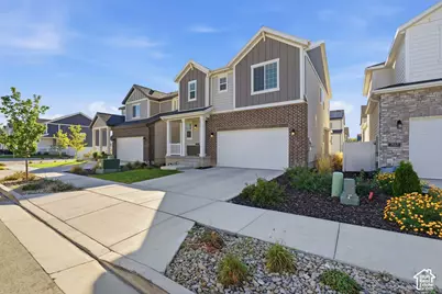 7468 S Moro Rock Ln W, West Jordan, UT 84084 - Photo 2