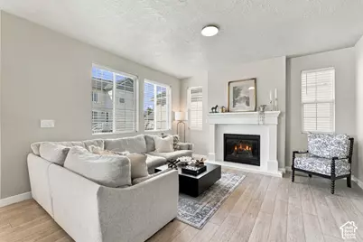 7468 S Moro Rock Ln W, West Jordan, UT 84084 - Photo 4