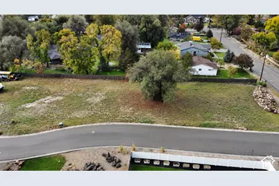 1653 E Old Sage Ct S #8, Draper, UT 84020 - Photo 4