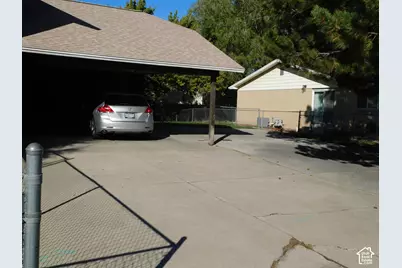 3232 S 3450 W, West Valley, UT 84119 - Photo 4