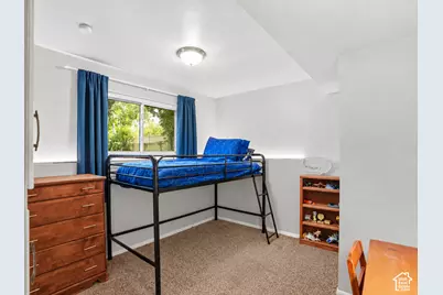 975 S 200 E, Layton, UT 84041 - Photo 22