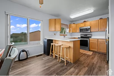 2602 W 2580 N, Clinton, UT 84015 - Photo 10