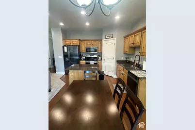 225 E 700 N, Smithfield, UT 84335 - Photo 6