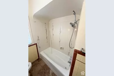 4910 S 900 E, Murray, UT 84117 - Photo 12