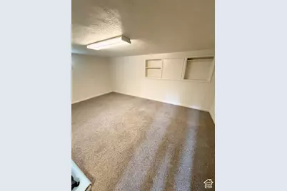 4910 S 900 E, Murray, UT 84117 - Photo 16