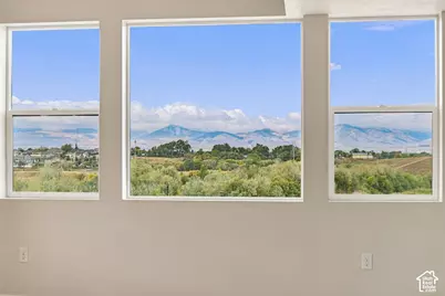 8503 S Iris Lumi Ln W #2E-204, Midvale, UT 84047 - Photo 12