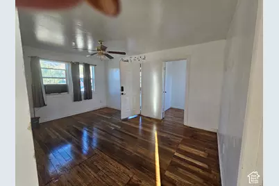154 Berkley Ave, East Carbon, UT 84520 - Photo 12