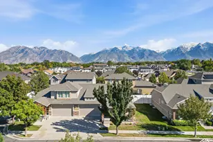 8067 S Station Landing Way E, Sandy, UT 84070 - Photo 32