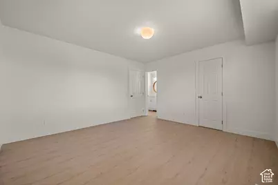 7297 S 2700 W, West Jordan, UT 84084 - Photo 12