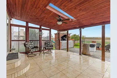 3177 S Burdock Dr W, West Valley, UT 84128 - Photo 30