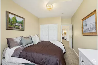 2047 E Candle Tree Cv S, Sandy, UT 84092 - Photo 40