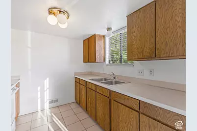 959 E 1225 N, Ogden, UT 84404 - Photo 6