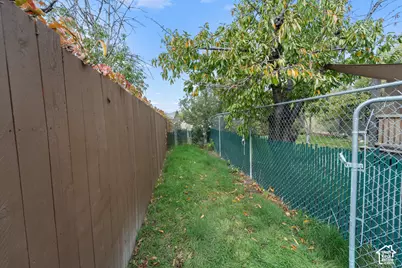 5698 S Mirkwood Ln, Taylorsville, UT 84129 - Photo 38