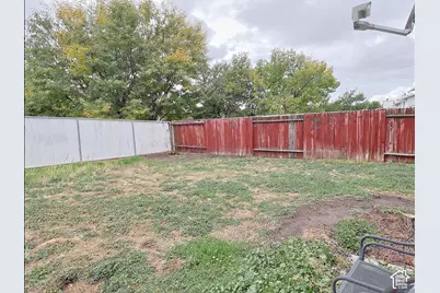 3615 W 4700 S, Roy, UT 84067 - Photo 12