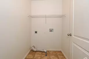 10358 Morgan Blvd, Cedar Hills, UT 84062 - Photo 46