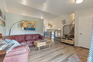 802 E Tara Cir, Midvale, UT 84047 - Photo 8
