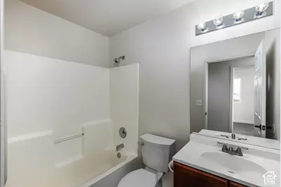 76 E 300 N, Orem, UT 84057 - Photo 18