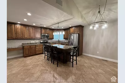 259 W Columbine Cir, Saratoga Springs, UT 84045 - Photo 10