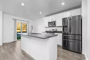 1353 S Fox Run Ave, Santaquin, UT 84655 - Photo 4