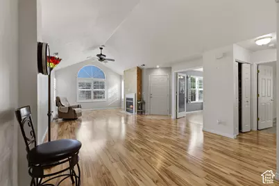 9356 S Abbey View Rd #16-A, West Jordan, UT 84088 - Photo 6