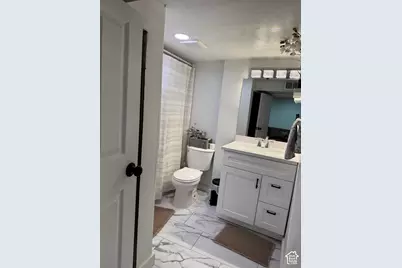 40 Zircon Cir, Layton, UT 84041 - Photo 18