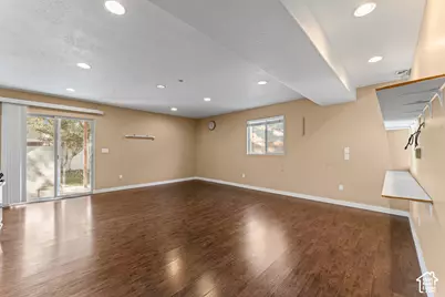 1053 Bellingham Ct, North Salt Lake, UT 84054 - Photo 26