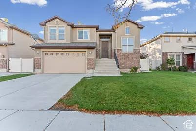 1053 Bellingham Ct, North Salt Lake, UT 84054 - Photo 2