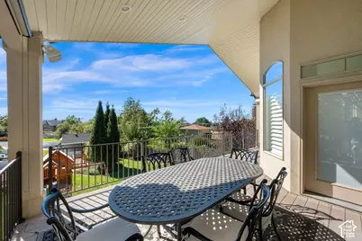 323 W 4300 N, Pleasant View, UT 84414 - Photo 40